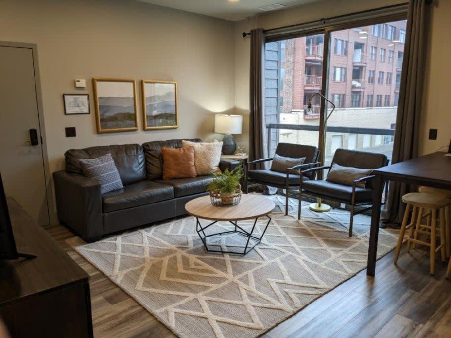 Modern Condo 210 Just Blocks From Lake Michigan Traverse City Luaran gambar