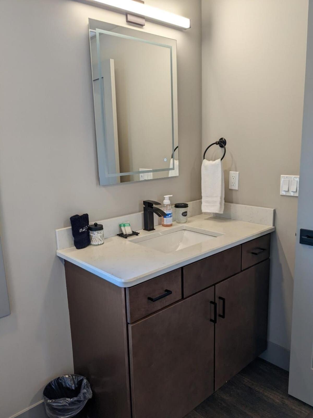 Modern Condo 210 Just Blocks From Lake Michigan Traverse City Luaran gambar