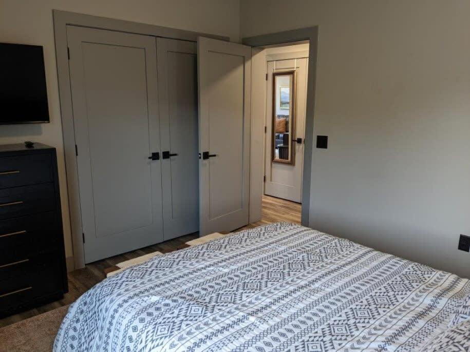 Modern Condo 210 Just Blocks From Lake Michigan Traverse City Luaran gambar