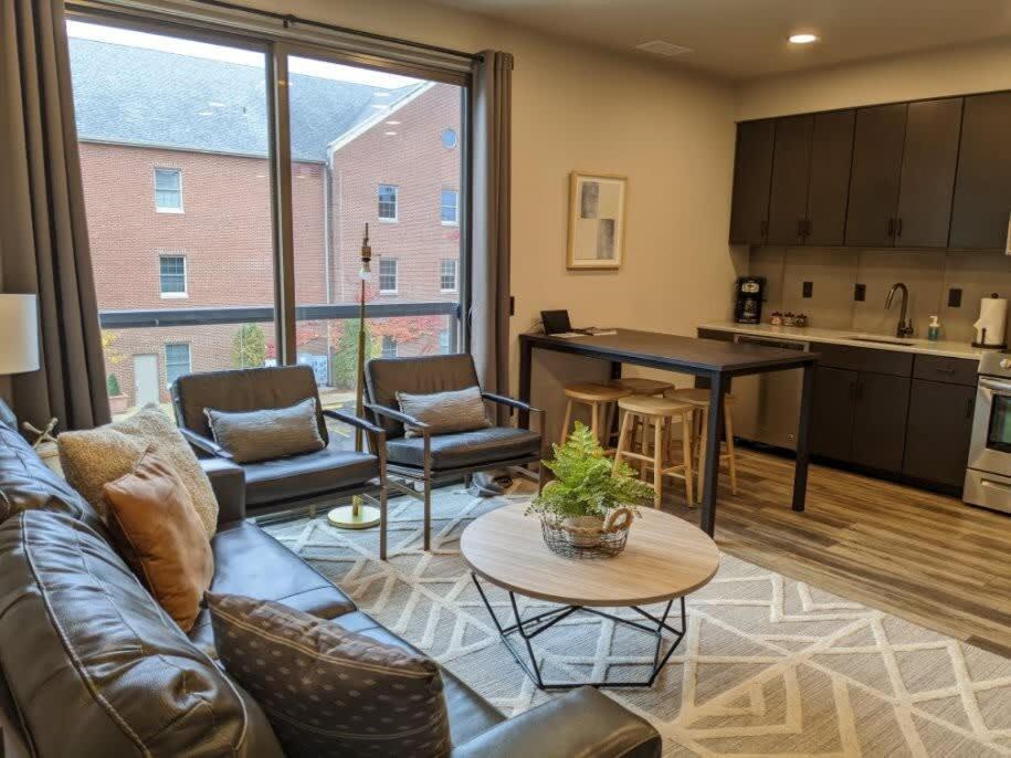 Modern Condo 210 Just Blocks From Lake Michigan Traverse City Luaran gambar